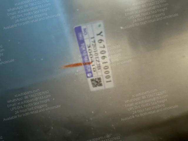 NISSAN UD QUON TRUCK FUEL TANK GENUINE PARTS 1720101Z2B 17201-01Z2B