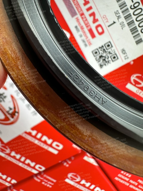 HINO 700 500 TRUCK DIFFERENTIAL REDUCER OIL PUMP SZ311-90005 AH3942F