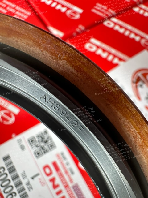 HINO 700 500 TRUCK DIFFERENTIAL REDUCER OIL PUMP SZ311-90005 AH3942F