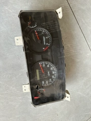 ISUZU ELF 700P TRUCK DASHBOARD 3820010-P301