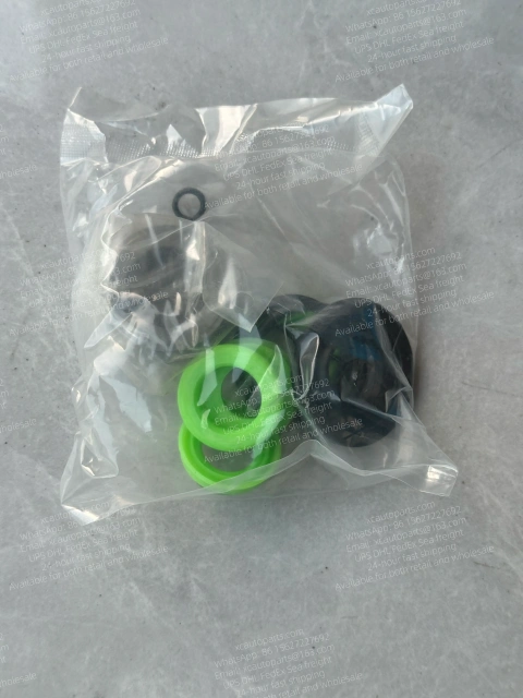 NISSAN CD48 CW520 CW450 GE13 RG8 RF8 TRUCK CAB CYLINDER 95290-NY00K