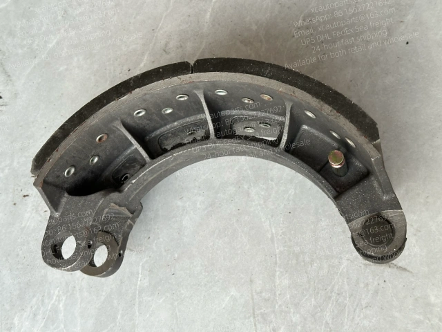 HINO 700 E13C TRUCK REAR BRAKE SHOE