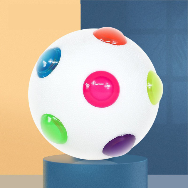 LED Flashing Spike Pet Balls