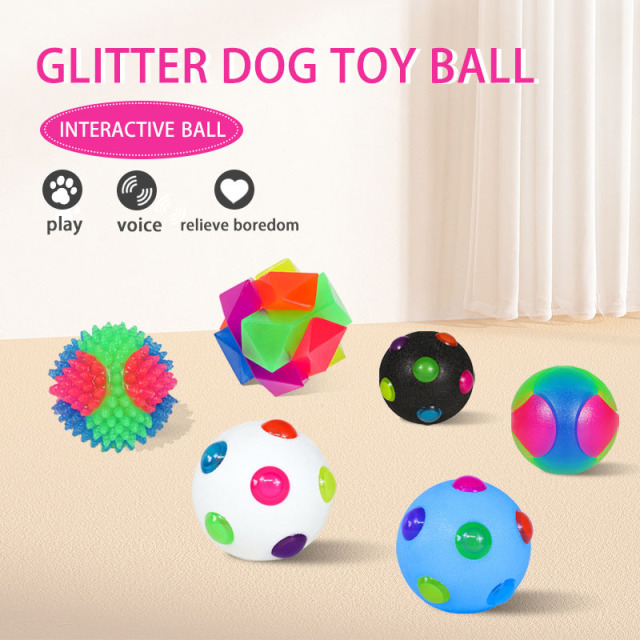 LED Flashing Spike Pet Balls