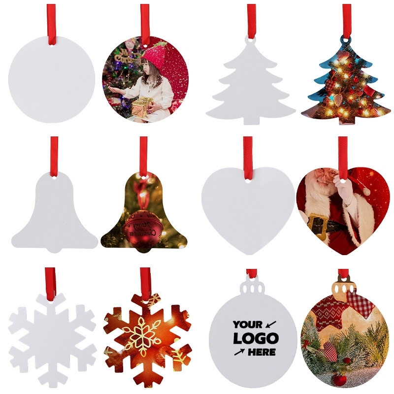 Customizable Glass Christmas Pendant
