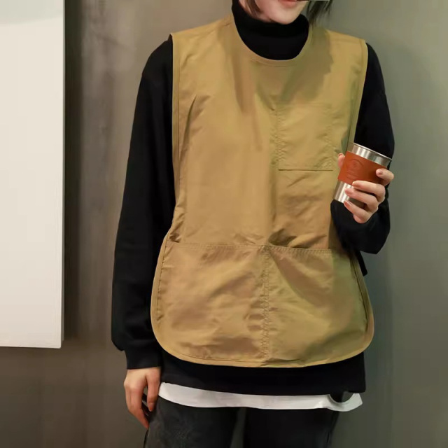 Stylish Pockets Apron - Adjustable and Waterproof