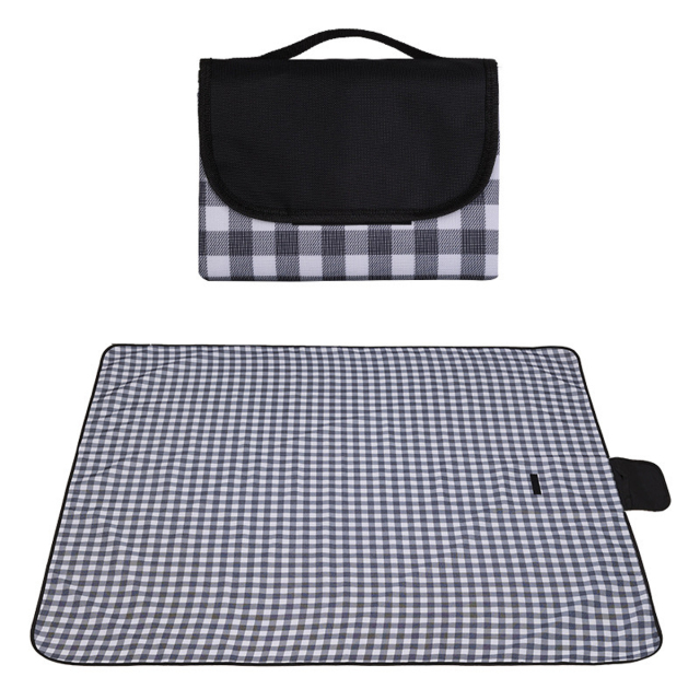 Outdoor Color Waterproof Folding Beach Picnic Mat