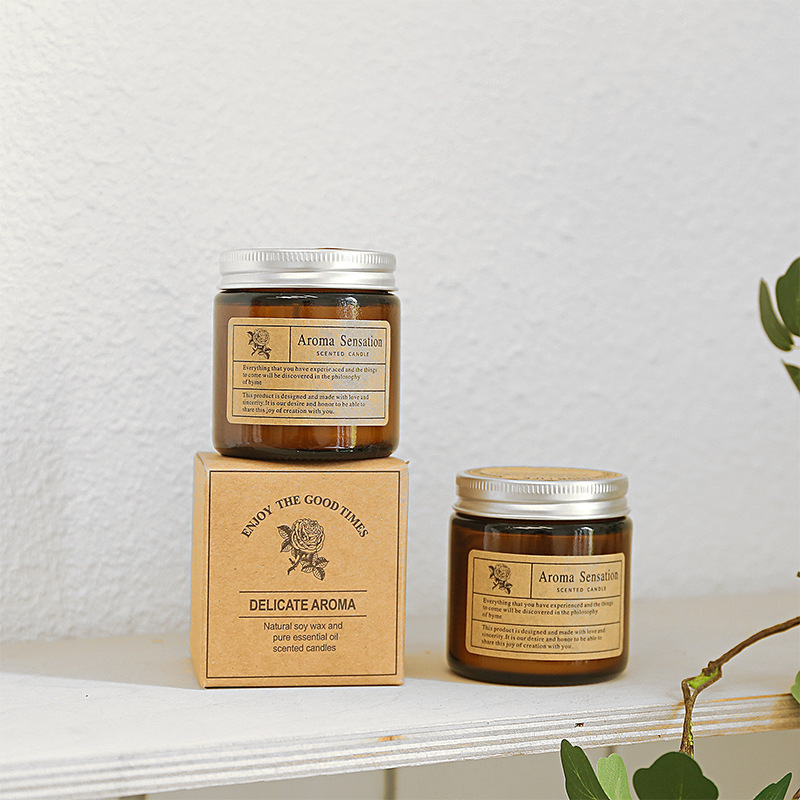 Premiums Scented Candle With Gift Box
