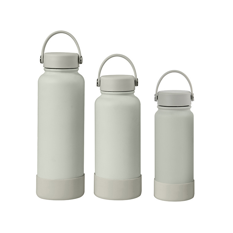 Insulated Sports Water Bottle with Portable Stainless Lid