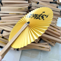 Round Shaped Party Favors Accordion Fans