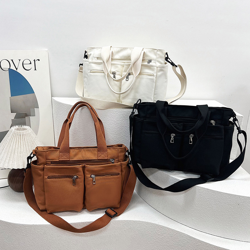 Shoulder Bag with Multi Pocket