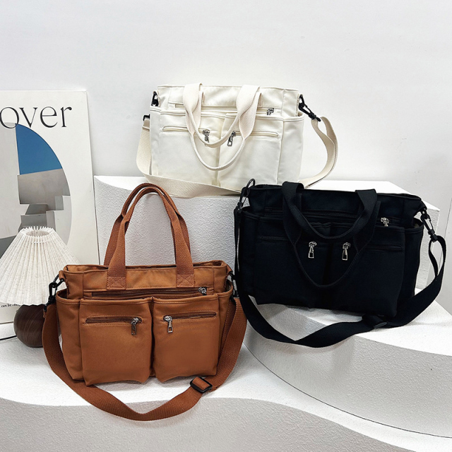 Shoulder Bag with Multi Pocket