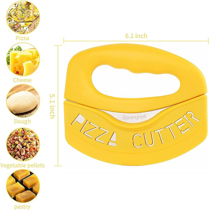 Pizza cutter with protective sleeve