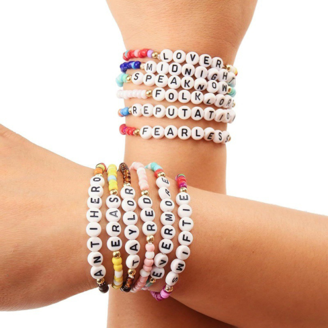 Friendship Bracelet Kit