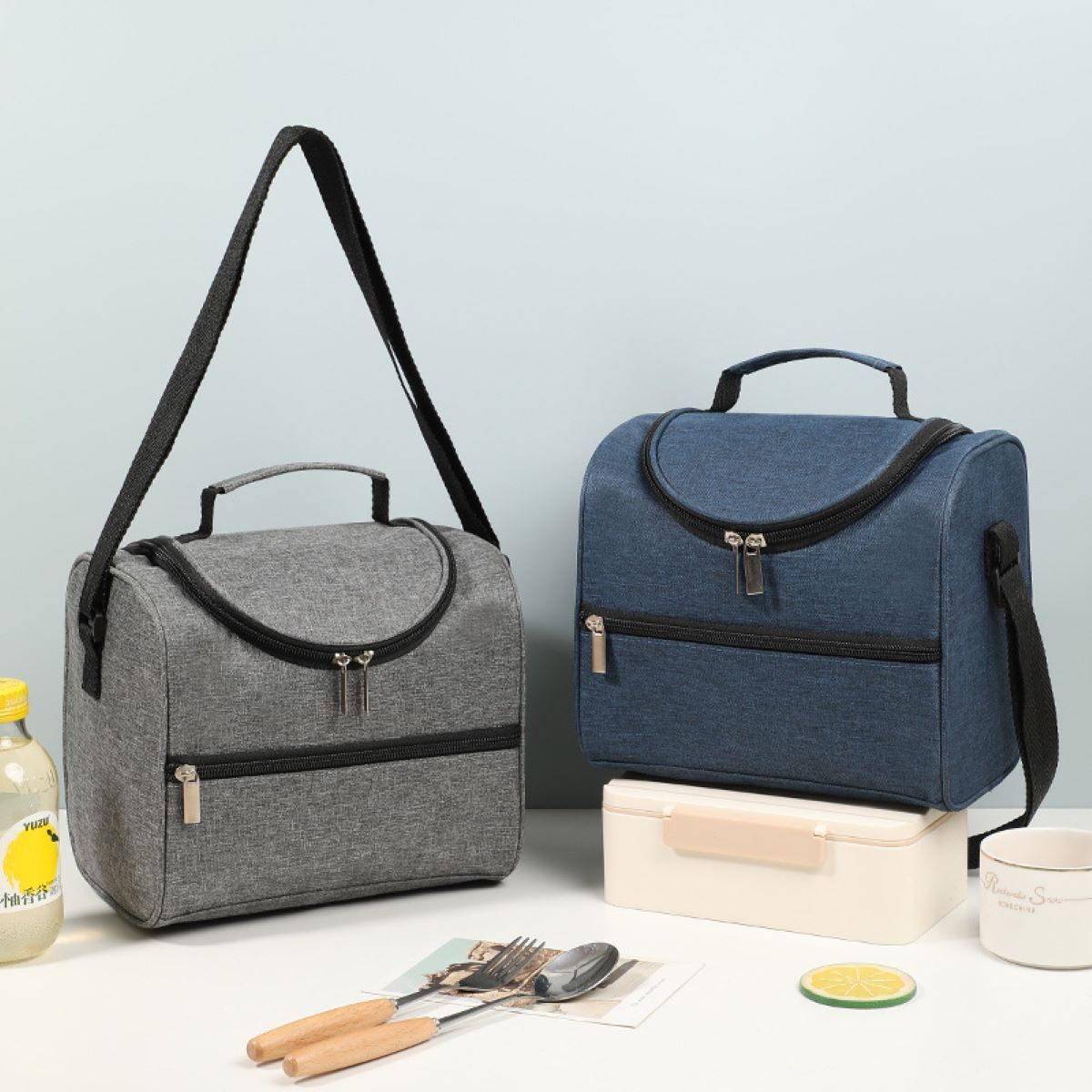 Insulated Lunch Tote Bag With Adjustable Shoulder Strap