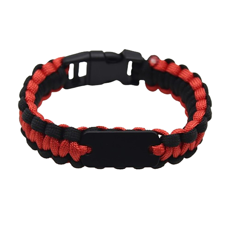 Paracord Bracelet With Metal Plate