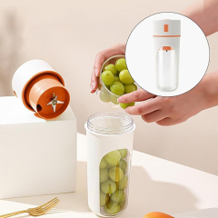 Portable Juicer With Straw