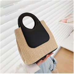 Summer hand-woven bag