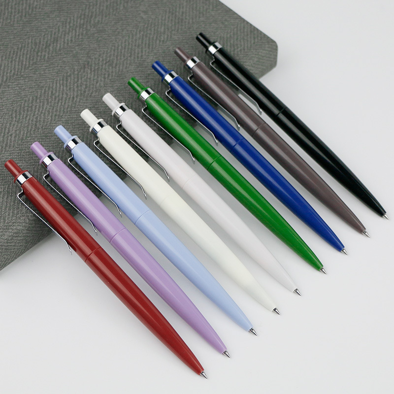 Ballpoint Pen With Chrome Trim