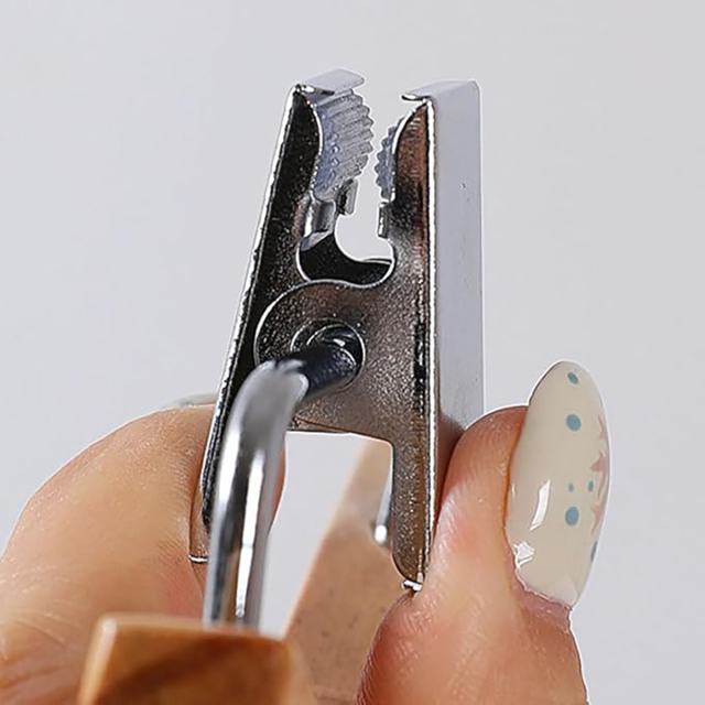 Mini Solid Wooden Hanger Hooks with Stainless Steel Clamp