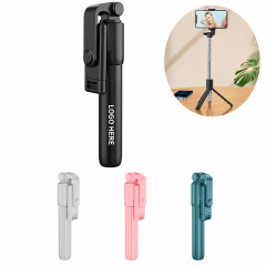 Extendable Selfie Stick With Wireless Remote