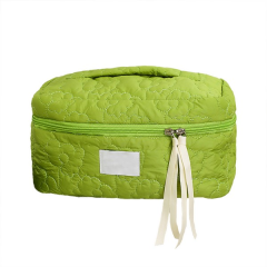 Large Capacity Quilted Cosmetic Travel Pouch