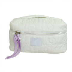 Large Capacity Quilted Cosmetic Travel Pouch