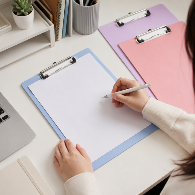 A4 Heavy-Duty PP Clipboard With Metal Clip
