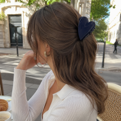 2.8 Inch Love Shape Hair Clips For Women