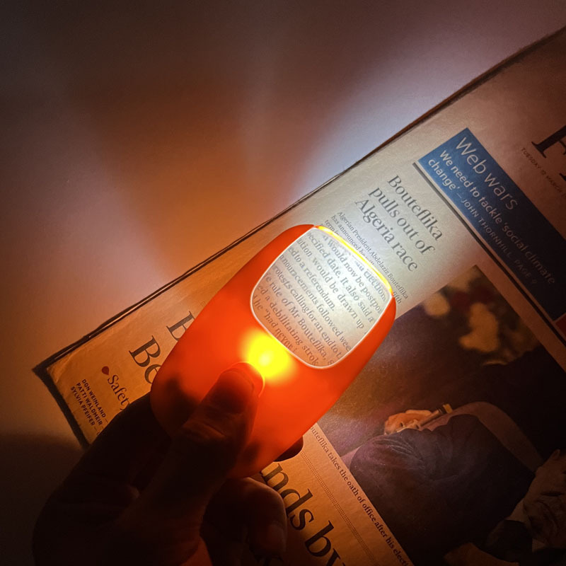 LED Lighted Magnifying Glass