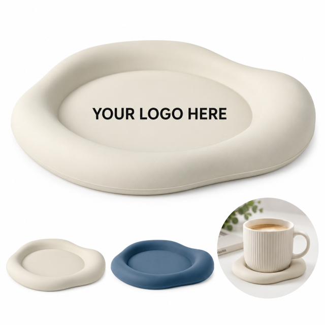 Cloud-Shaped Heat-Resistant Silicone Coaster