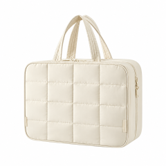 Multifunctional Hanging Toiletry Organizer Bag with Jewelry Pouch