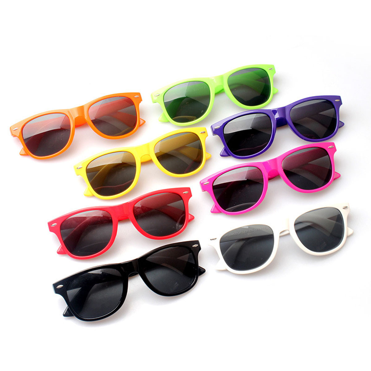 Simple and stylish sunglasses