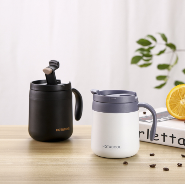 Vacuum-Insulated Hot & Cold Coffee Mug with Handle and Lid