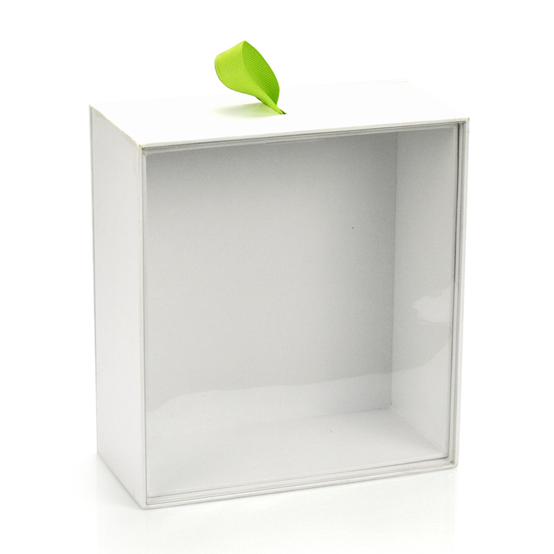 Holiday gift box-G0024