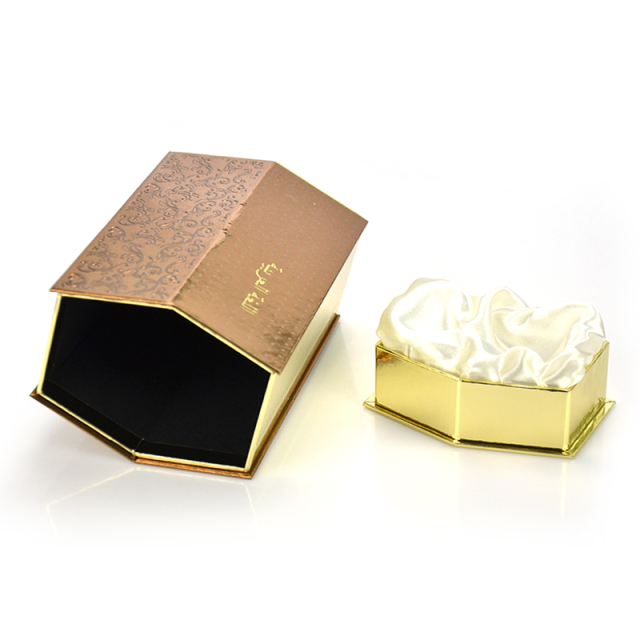 Holiday gift box-G0035