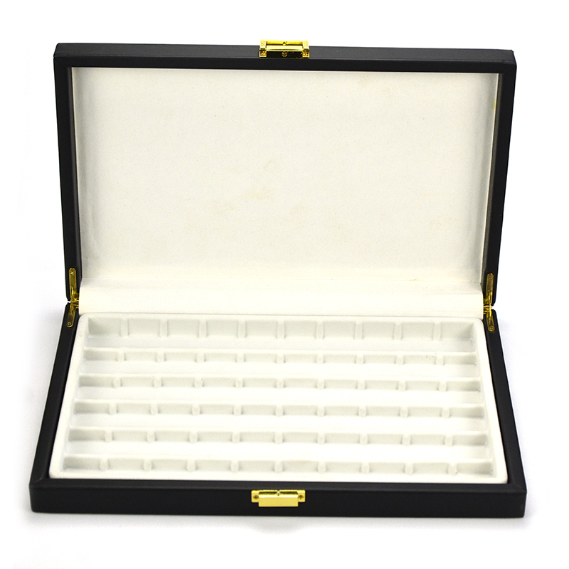 Jewelry Box_M0064