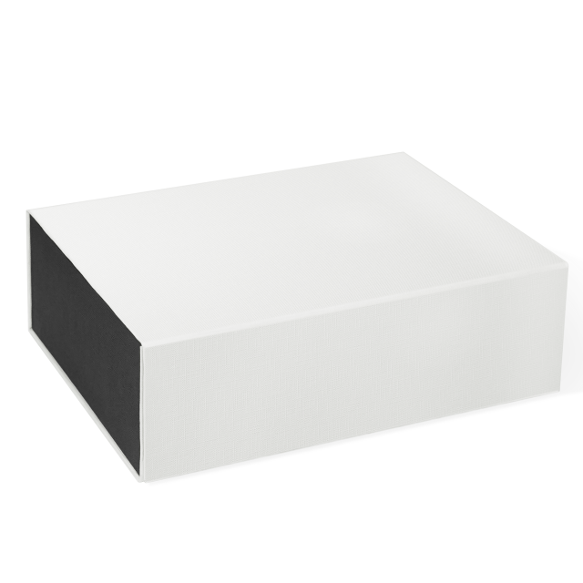Elevate Your Brand with Foldable White Gift Boxes!