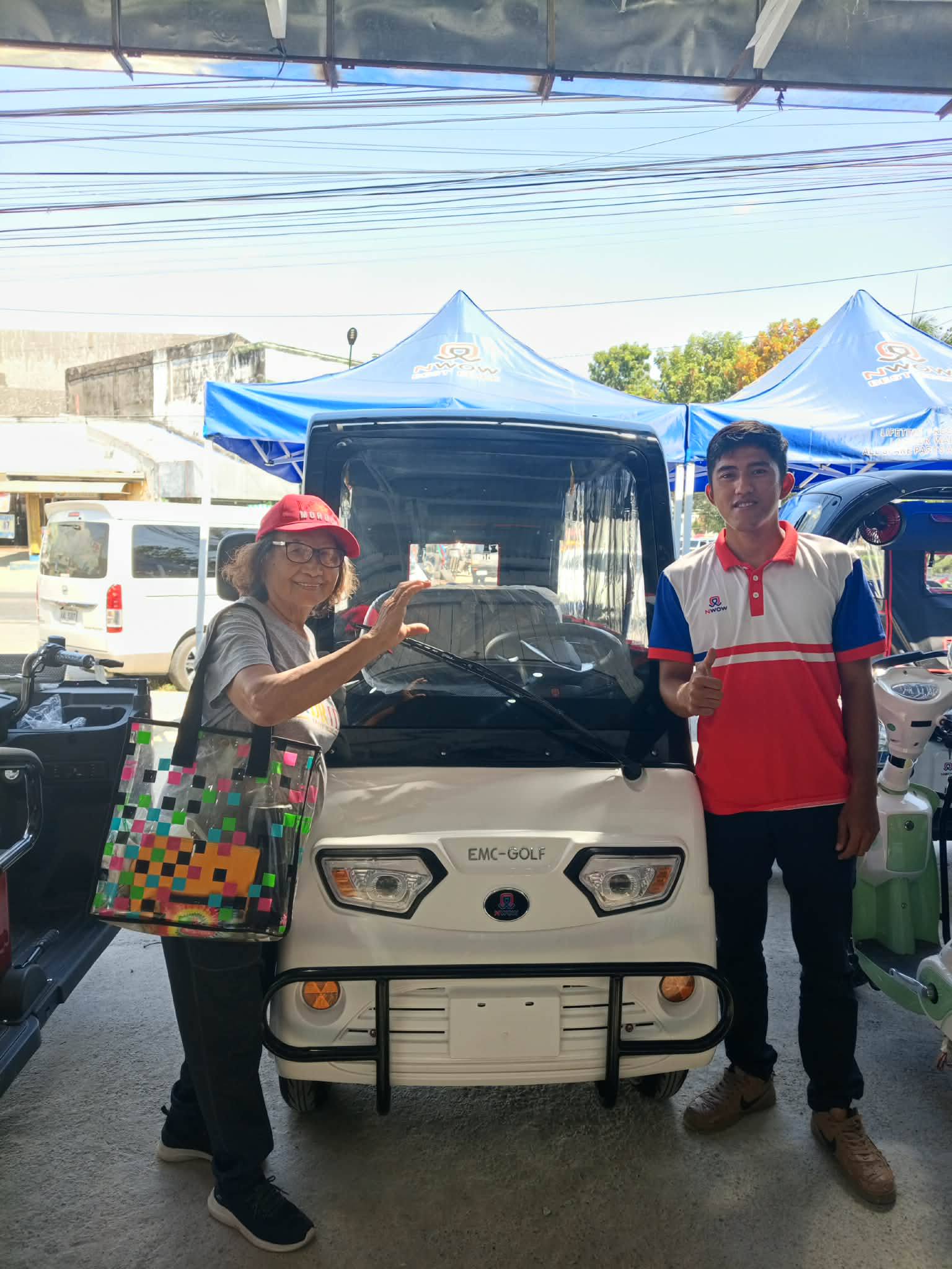 อาณาจักรรถกระบะเผชิญกับการเปลี่ยนแปลงสู่ระบบไฟฟ้า: ยักษ์ใหญ่ผู้ผลิตรถยนต์น้ำมันแบบดั้งเดิมของไทยรับมือกับการเปลี่ยนผ่านจาก "น้ำมันสู่ไฟฟ้า" ที่ค่อยเป็นค่อยไปนี้อย่างไร?