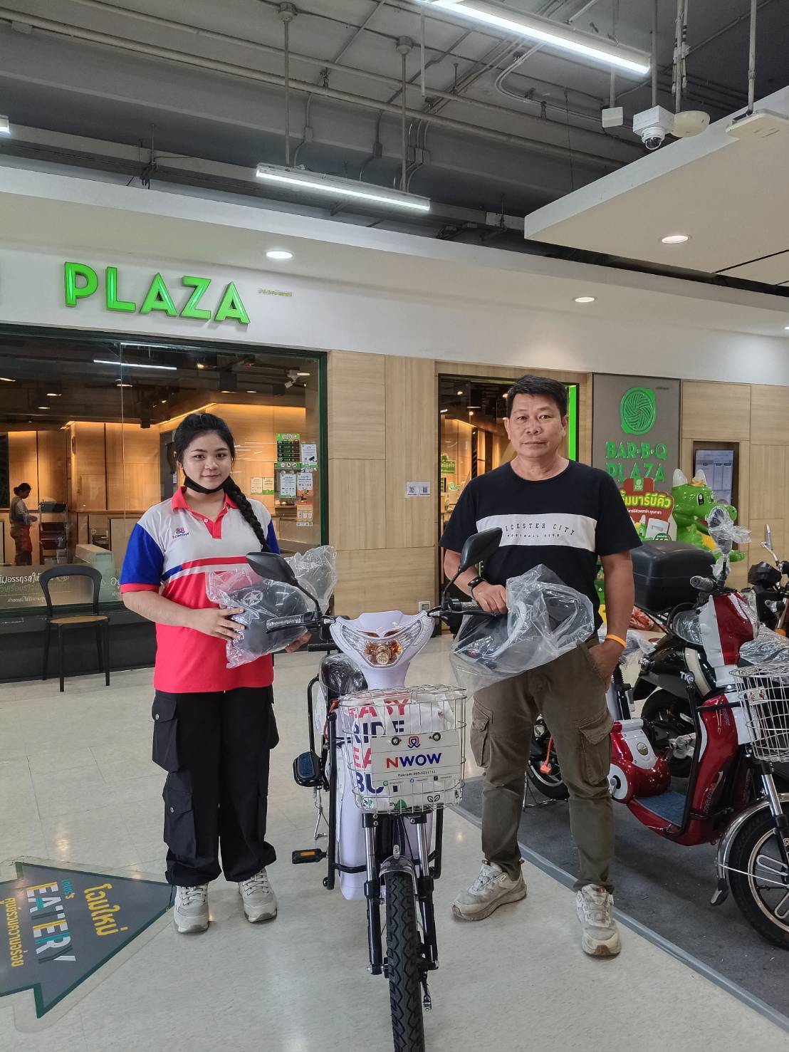 รัฐบาลเตรียมวงเงิน 24,000 ล้านบาท เปลี่ยนรถตุ๊กตุ๊กและแท็กซี่เก่าเป็นไฟฟ้า: โอกาสใหม่ของธุรกิจและครอบครัวไทย