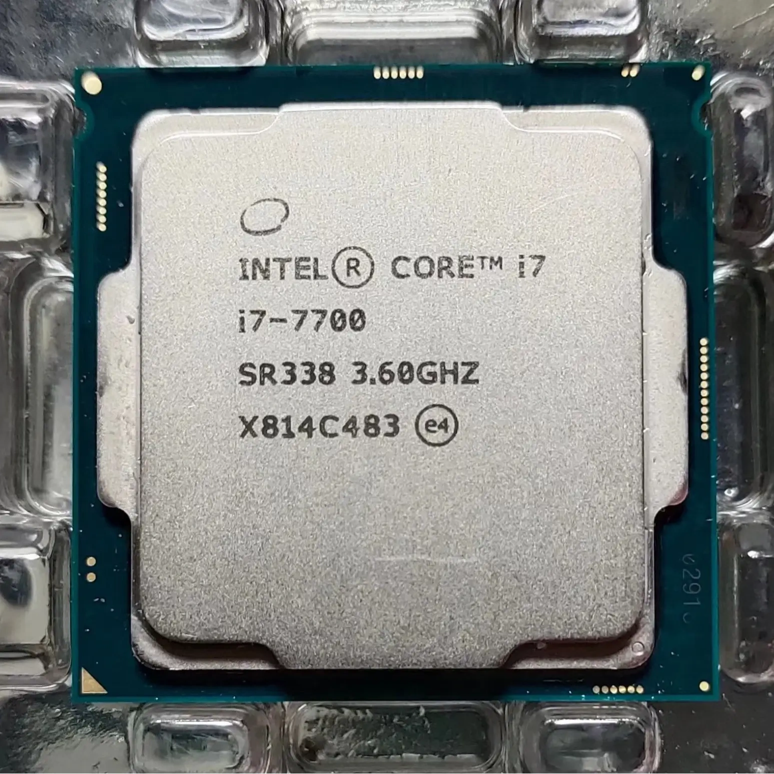 INTEL Xeon E5 2650v4 CPU with 12 Cores and 24 Threads for High-Performance Computing | Smare