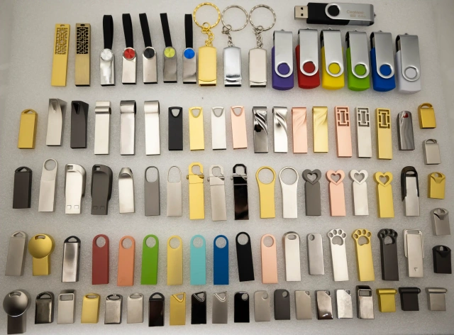 CeaMere / OEM Chip | SSD Chip | RAM | Memory Card | USB Flash Drive Chip