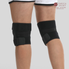 UMICCA Professional Knee Brace: Features a Patellar Pad and Breathable Perforated Fabric