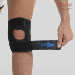 UMICCA Professional Knee Brace: Features a Patellar Pad and Breathable Perforated Fabric