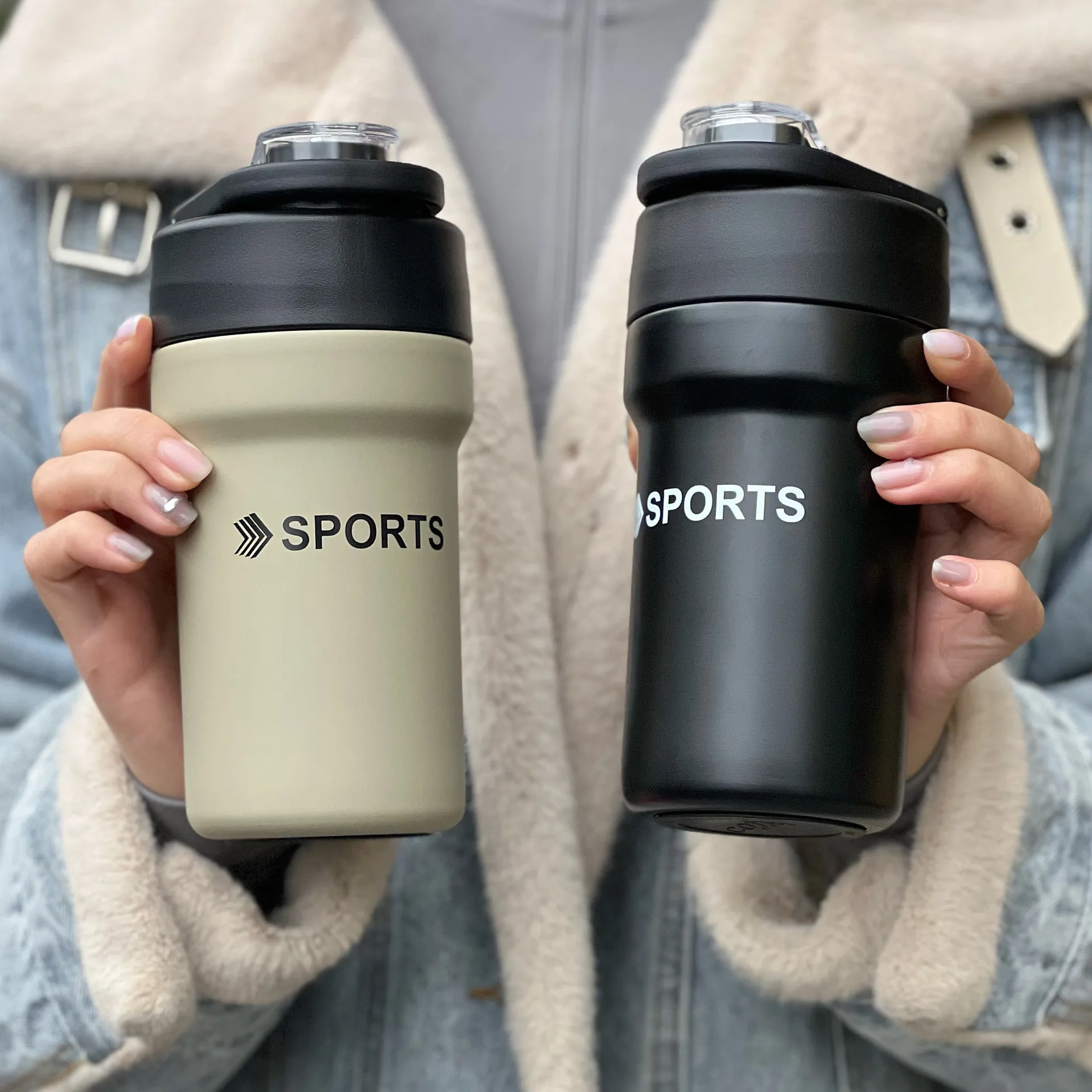 304 Stainless Steel 17 Oz Coffee Cup With Straw Outdoors