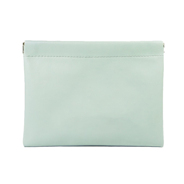 Self-Closing Cosmetic Bag