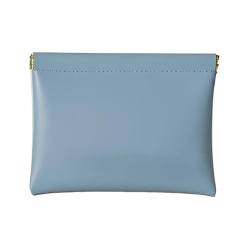 Self-Closing Cosmetic Bag