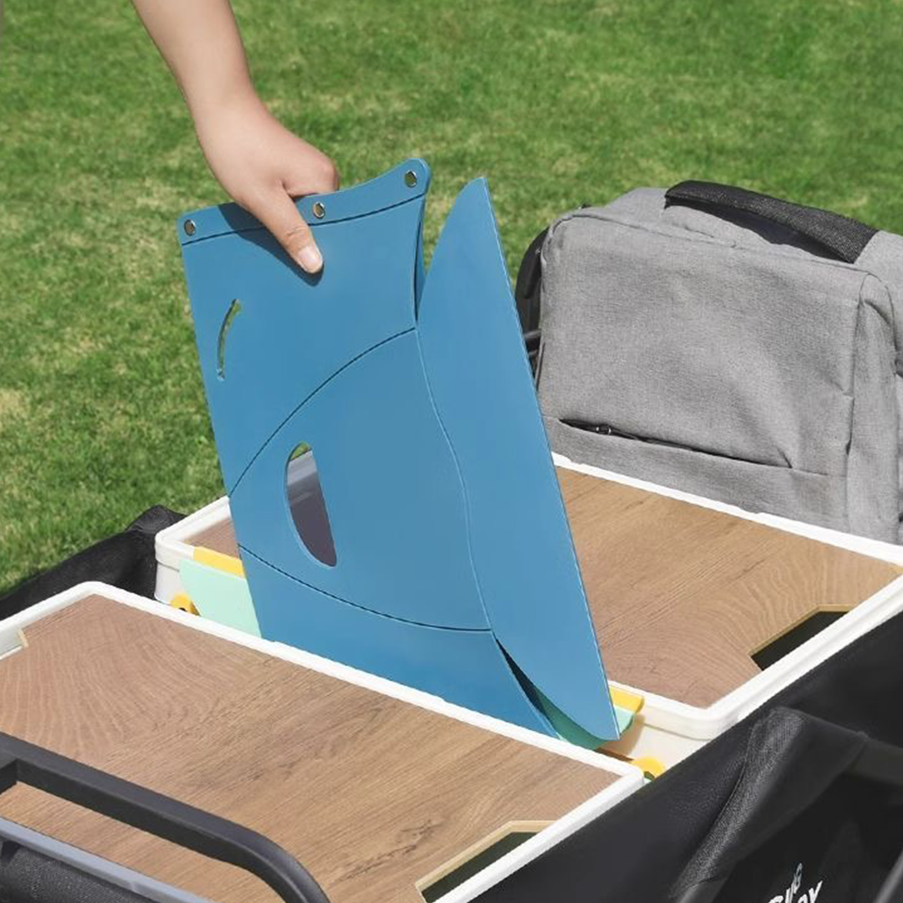 Multifunctional Foldable Stool