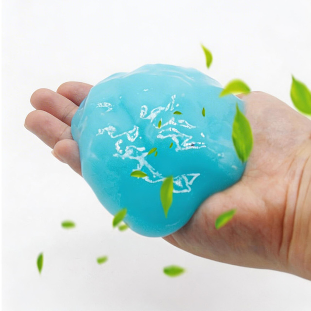 Versatile Dust-Cleaning Gel