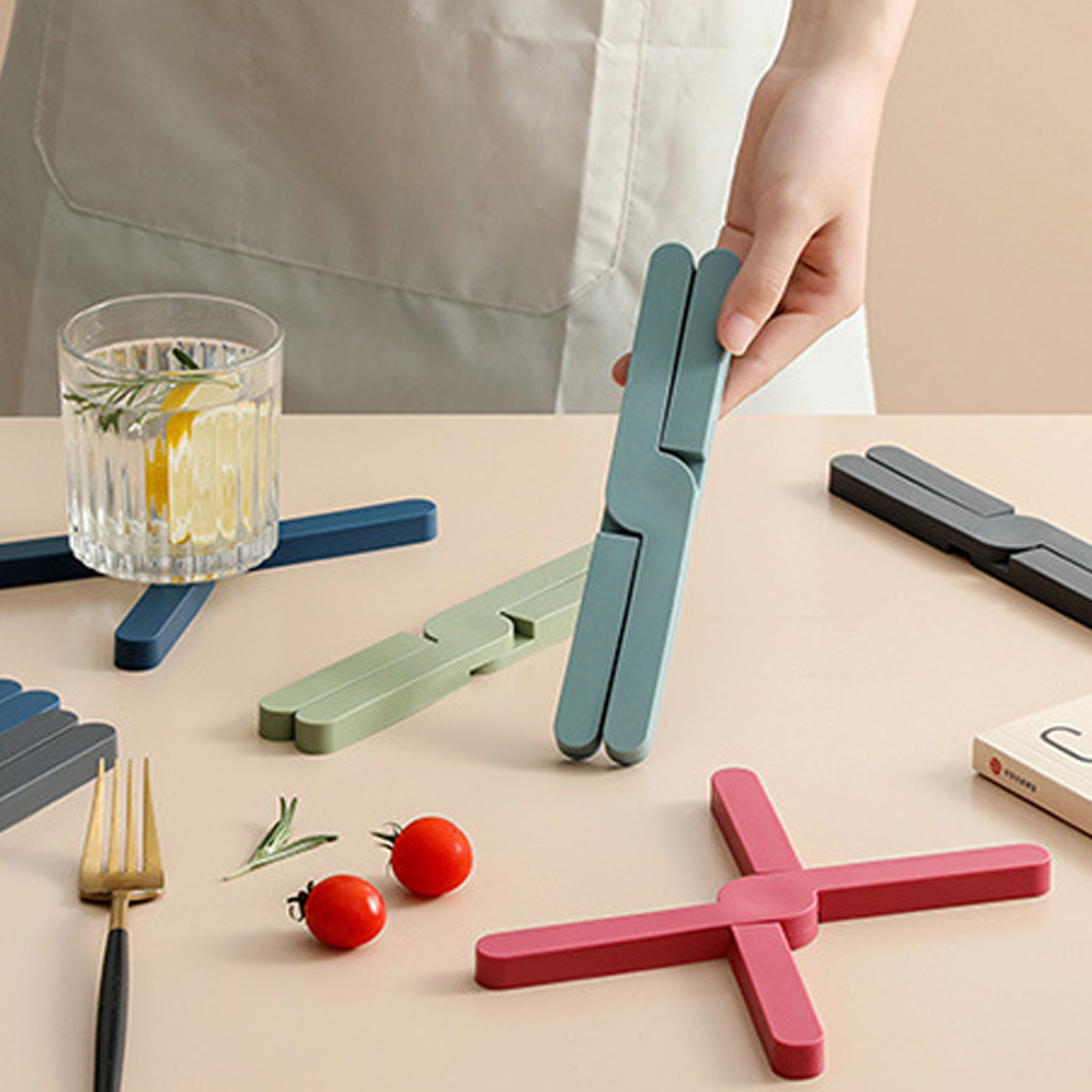 Foldable Multi-purpose Kitchen Insulation Mat